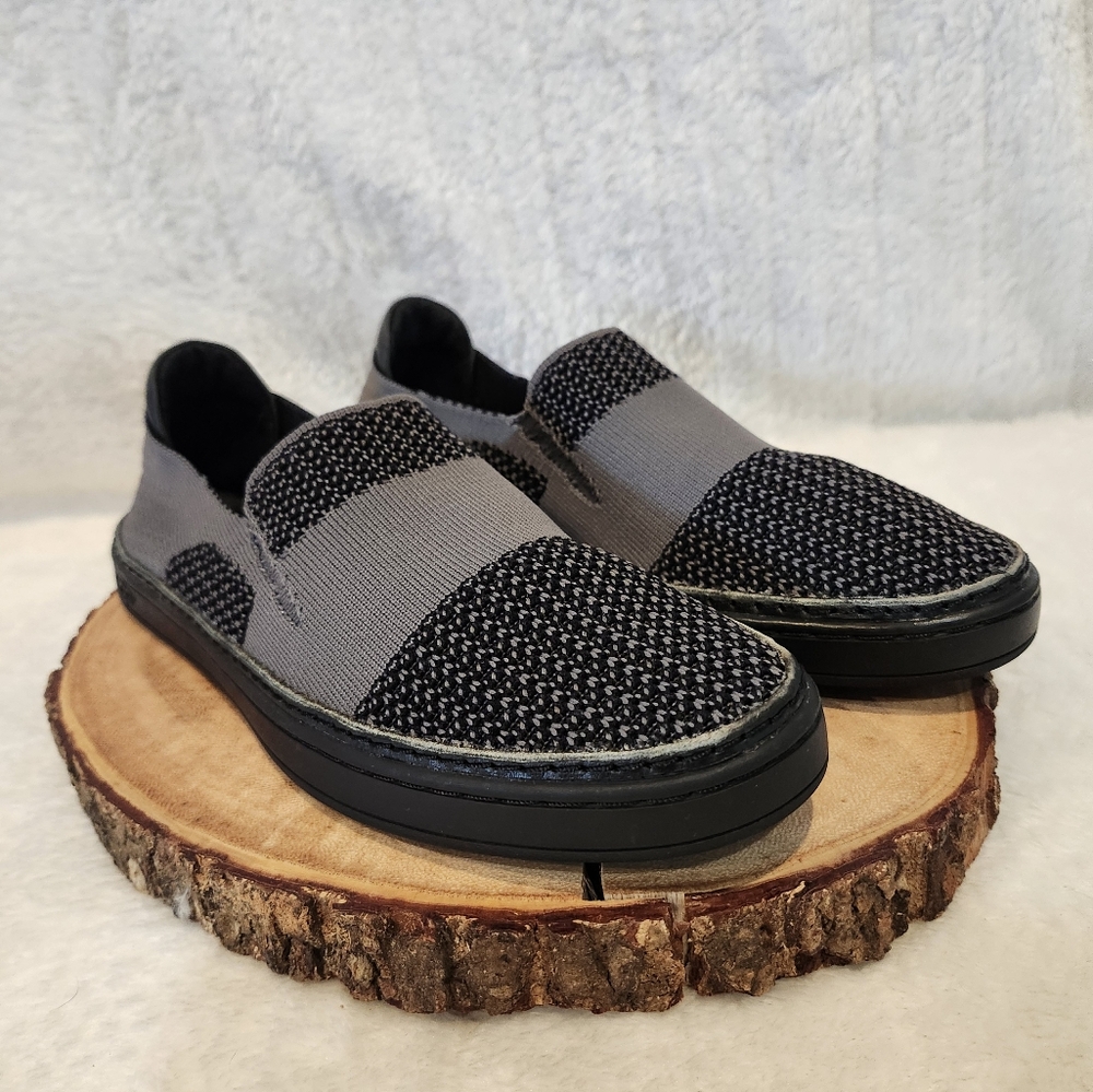 UGG Black and Gray Women's Loafers